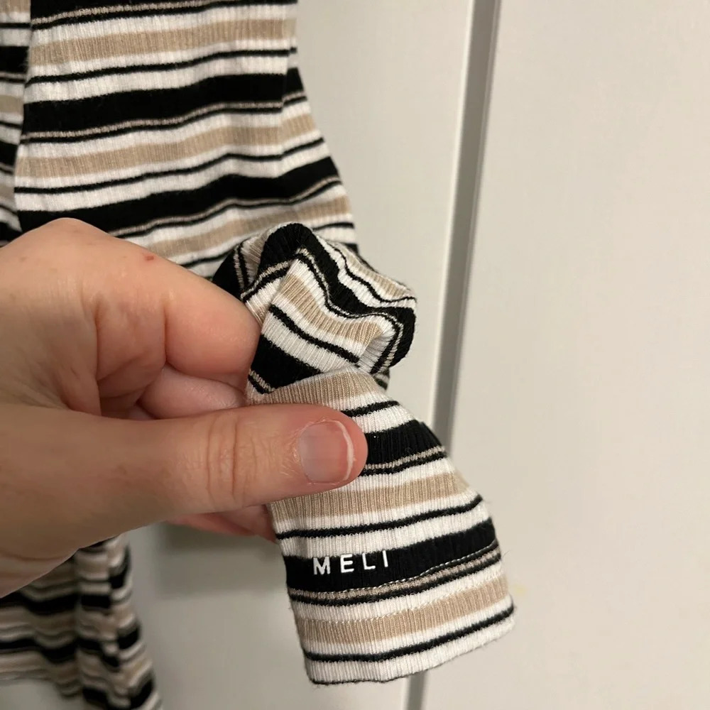 Striped ribbed turtleneck black tan white size small NWOT - Picture 10 of 10
